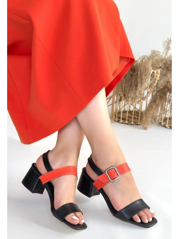 Year Siyah Cilt Turuncu Detaylı Siyah Topuklu Ayakkabı Year Siyah Cilt Turuncu Detaylı Siyah Topuklu Ayakkabı