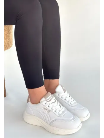 Yejja Beyaz Cilt Bağcıklı Spor Ayakkabı Yejja Beyaz Cilt Bağcıklı Spor Ayakkabı