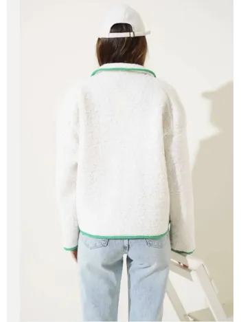 Yeşil Fermuar Cepli Kuzu Mont Beyaz T1085