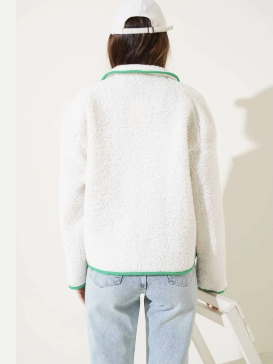 Yeşil fermuar cepli kuzu mont beyaz t1085 Yeşil fermuar cepli kuzu mont beyaz t1085