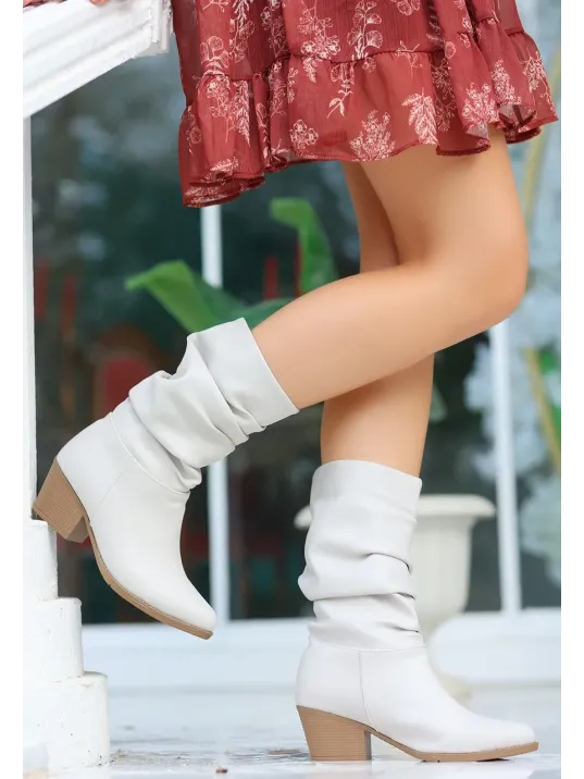 Yior Bej Cilt Topuklu Bot Yior Bej Cilt Topuklu Bot