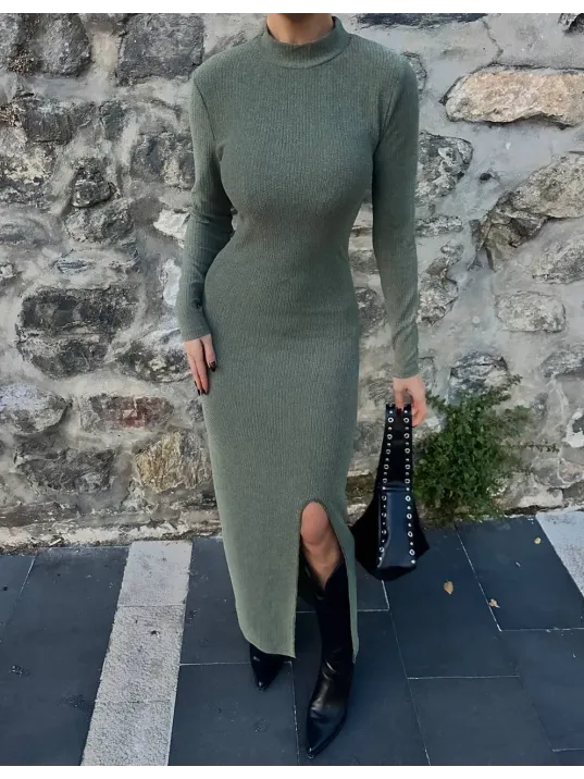 Yırtmaçlı Kalın Bürümcük Uzun Elbise Yeşil