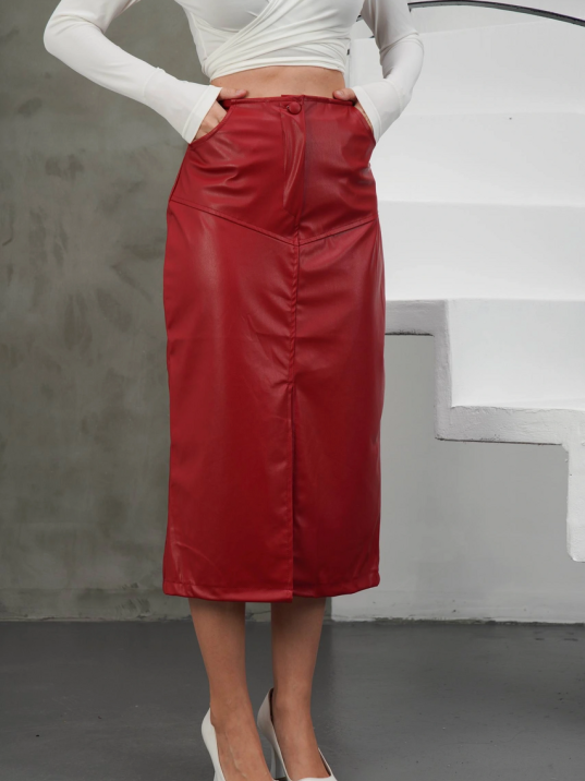 Yırtmaçlı uzun deri etek bordo