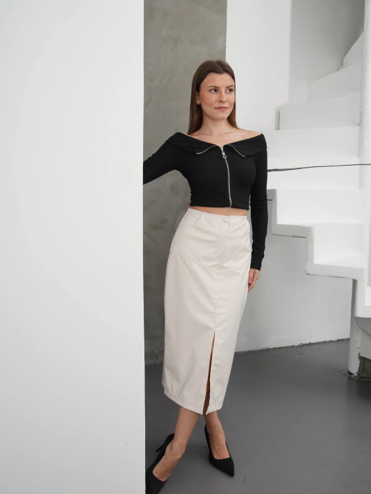 Yırtmaçlı uzun deri etek krem Yırtmaçlı uzun deri etek krem