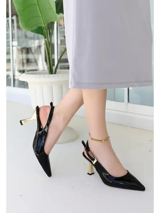 Zalin Siyah Rugan Topuklu Ayakkabı Zalin Siyah Rugan Topuklu Ayakkabı