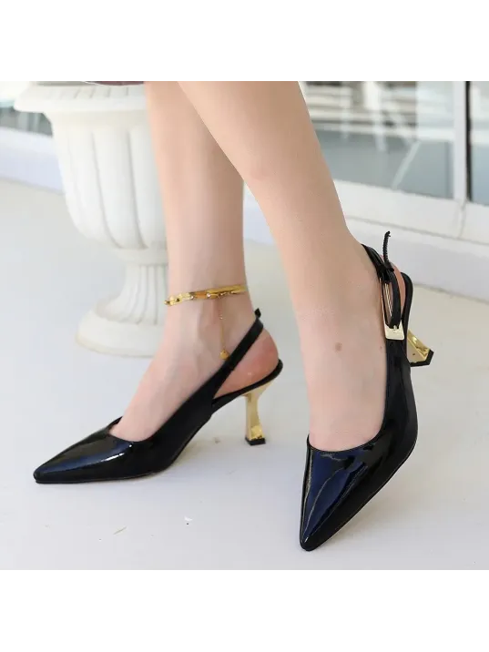 Zalin Siyah Rugan Topuklu Ayakkabı Zalin Siyah Rugan Topuklu Ayakkabı