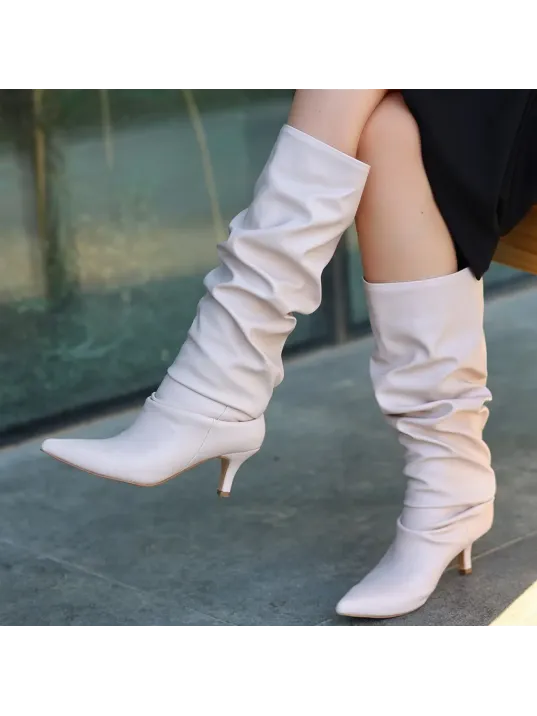 Zelya Bej Cilt Topuklu Çizme Zelya Bej Cilt Topuklu Çizme