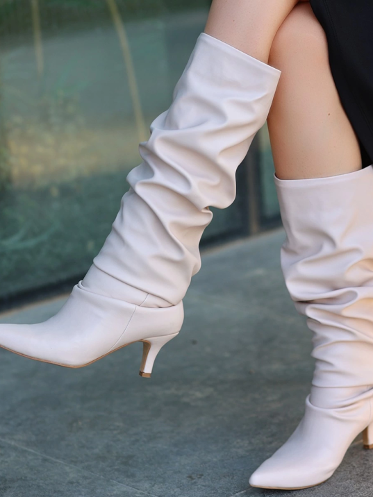 Zelya Bej Cilt Topuklu Çizme Zelya Bej Cilt Topuklu Çizme