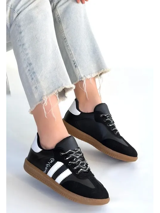 Zerti Siyah Cilt Bağcıklı Spor Ayakkabı