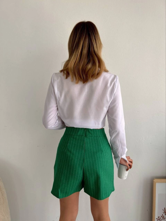 Zincir detaylı çizgili şort etek Zincir detaylı çizgili şort etek