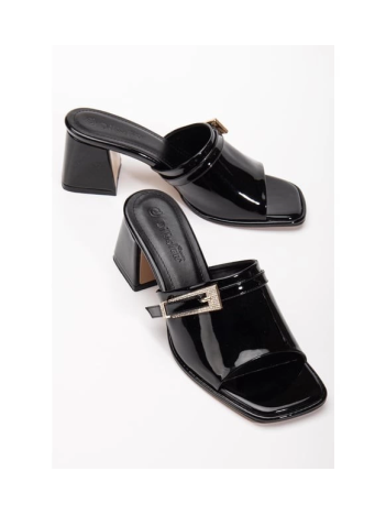 Ziva Siyah Rugan Topuklu Terlik Ziva Siyah Rugan Topuklu Terlik