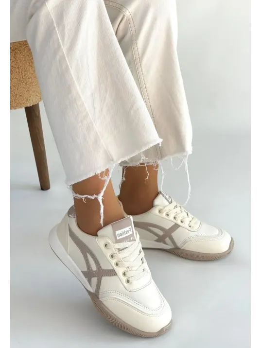 Zlay Bej Cilt Vizon Detaylı Bağcıklı Spor Ayakkabı