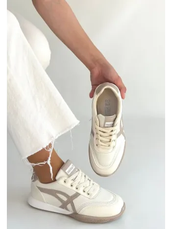 Zlay Bej Cilt Vizon Detaylı Bağcıklı Spor Ayakkabı