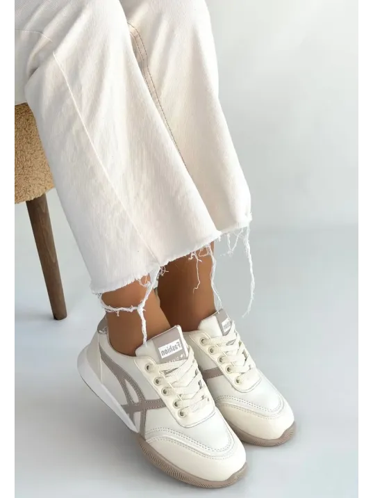 Zlay Bej Cilt Vizon Detaylı Bağcıklı Spor Ayakkabı