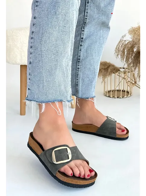 Zooy Yeşil Nubuk Terlik