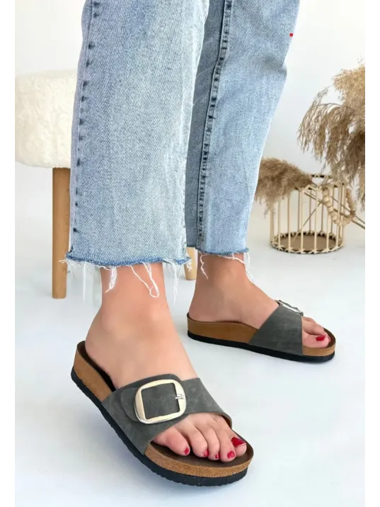 Zooy Yeşil Nubuk Terlik