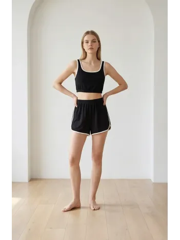 Kadın Siyah Askılı Crop Top Ve Şortlu Gecelik Takım