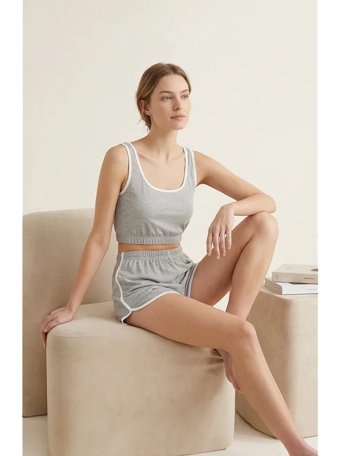 Kadın Gri Askılı Crop Top Ve Şortlu Gecelik Takım
