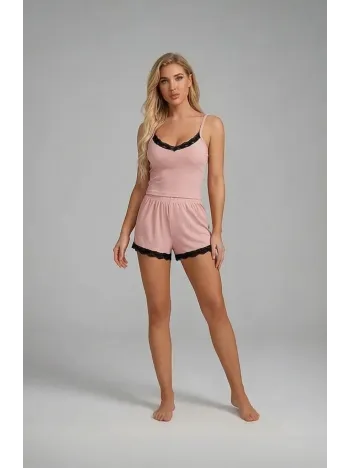Kadın Pembe Alt Ve Üst Dantel Detaylı Şortlu Gecelik Takımı – Modern, Konforlu Ve Günlük Kombinlere Uygun