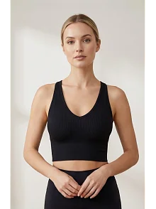 Kadın Siyah Derin Göğüs Dekolteli Şık Crop Top Bluz – Şık, Rahat Ve Kolay Kombinlenebilir