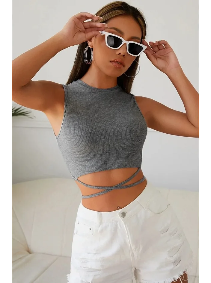 Kadın Gri Çapraz Bağlamalı Crop Top Büstiyer – Modern Ve Şık Tasarım