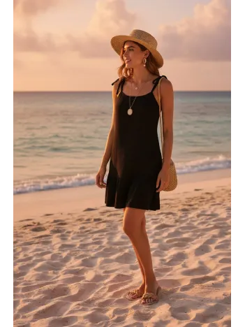 Kadın Siyah Askılı Bol Kesim Fırfırlı Plaj Elbisesi