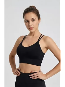 Kadın Siyah Çarpraz İpli Spor Büstiyer – Modern Ve Şık Tasarım