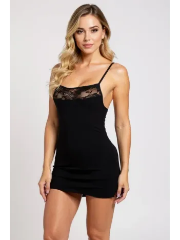 Kadın Siyah Dantelli Göğüs Dekolteli Yırtmaçlı Fiyonklu Gecelik – Modern Ve Şık Tasarım