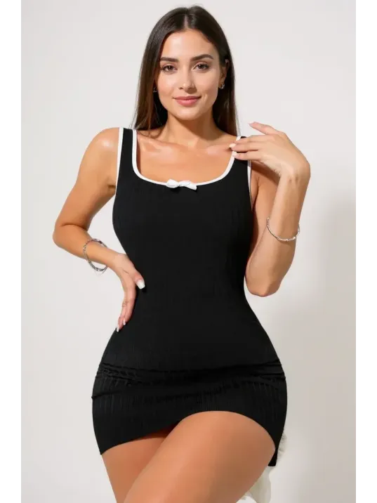 Kadın Siyah Fiyonklu Kaşkorse Gecelik Ve Tanga Takım – Modern, Konforlu Ve Günlük Kombinlere Uygun