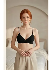 Kadın Siyah Kapsız Sırtı Açık Crop Top Bluz – Şık, Rahat Ve Kolay Kombinlenebilir