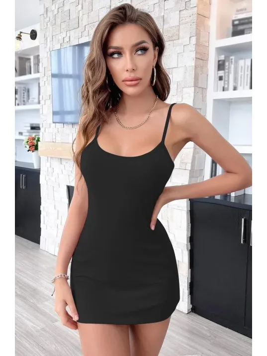 Kadın Siyah Sırt Kısmı Komple Dantelli Mini Gecelik – Modern Ve Şık Tasarım