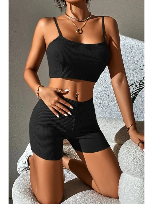 Kadın Siyah Şortlu Kaşkorse Gecelik Takım – Modern, Konforlu Ve Günlük Kombinlere Uygun