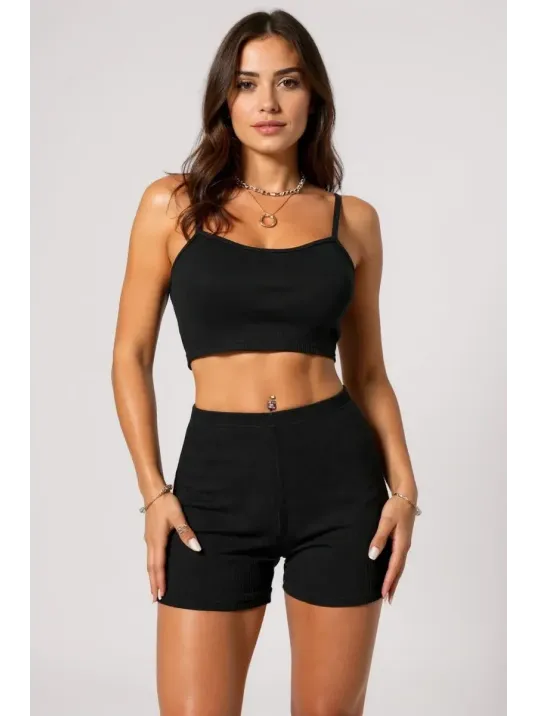 Kadın Siyah Şortlu Kaşkorse Gecelik Takım – Modern, Konforlu Ve Günlük Kombinlere Uygun