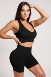 Kadın Siyah Yüksek Bel Çapraz Sırt Detaylı Şortlu Gecelik Takım – Modern, Konforlu Ve Günlük Kombinlere Uygun