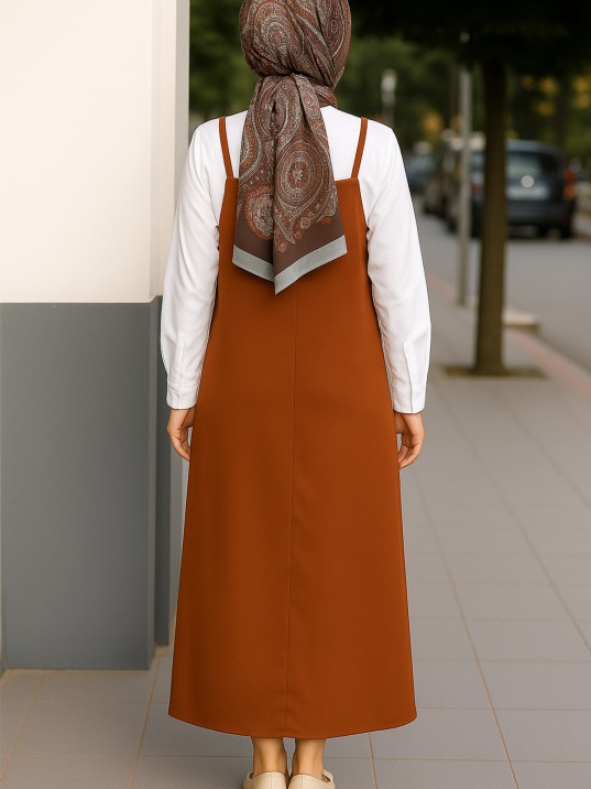 Kadın Kahverengi Basic Ayarlanabilir Askılı Jile Elbise – Şık, Rahat Ve 4 Mevsim Kullanıma Uygun