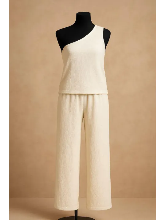 Kadın Beyaz Tek Omuzlu Şık Bluz & Geniş Paça Pantolon İkili Takım