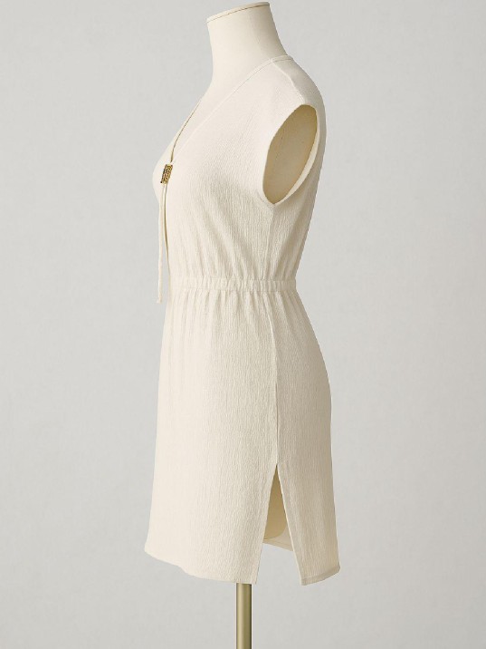 Kadın Beyaz Yanları Yırtmaçlı Tokalı V Yaka Mini Plaj Elbisesi – Şık, Rahat Ve 4 Mevsim Kullanıma Uygun Kadın Beyaz Yanları Yırtmaçlı Tokalı V Yaka Mini Plaj Elbisesi – Şık, Rahat Ve 4 Mevsim Kullanıma Uygun