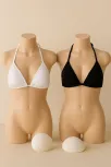 Kadın Siyah Ve Beyaz Minimal Kesim Üçgen Bikini Üstü – Modern Ve Şık Tasarım