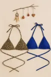 Kadın Leopar Desenli Ve Mavi Minimal Kesim Üçgen Bikini Üstü – Modern Ve Şık Tasarım Kadın Leopar Desenli Ve Mavi Minimal Kesim Üçgen Bikini Üstü – Modern Ve Şık Tasarım