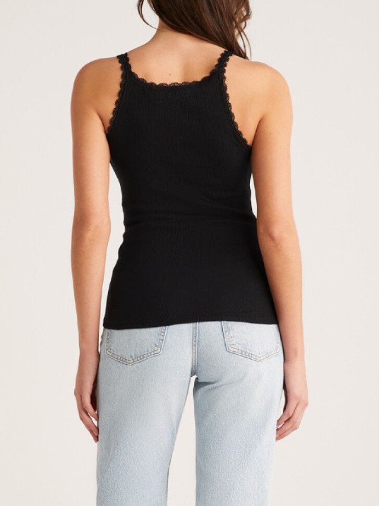 Kadın Siyah Normal Kalıp Dantel Detalı Ince Askılı Oyuk Yaka Atlet – Modern Ve Şık Tasarı Kadın Siyah Normal Kalıp Dantel Detalı Ince Askılı Oyuk Yaka Atlet – Modern Ve Şık Tasarı
