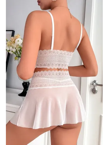 Kadın Beyaz Dantel Tül Detaylı Etekli Şık Gecelik Takımı – Modern, Konforlu