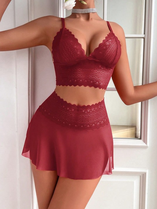 Kadın Bordo Dantel Ve Tül Detaylı Etekli Şık Gecelik Takımı – Modern, Konforlu