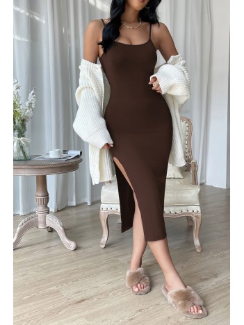 Kadın Kahverengi Yırtmaçlı Diz Altı Vücüdu Saran Gecelik – Modern ve Şık Tasarım