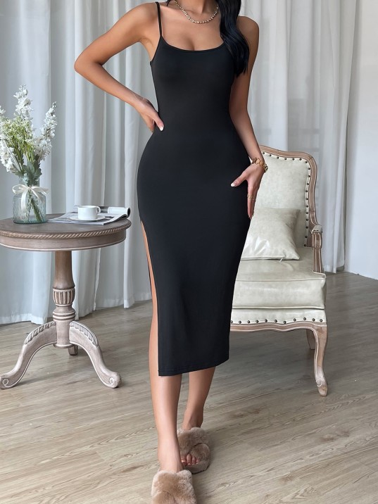 Kadın Siyah Yırtmaçlı Diz Altı Vücüdu Saran Gecelik Kadın Siyah Yırtmaçlı Diz Altı Vücüdu Saran Gecelik