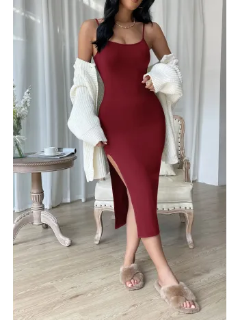 Kadın Bordo Yırtmaçlı Diz Altı Vücüdu Saran Gecelik