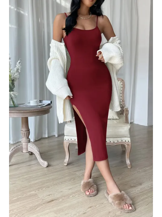 Kadın Bordo Yırtmaçlı Diz Altı Vücüdu Saran Gecelik