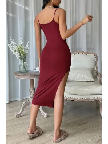 Kadın Bordo Yırtmaçlı Diz Altı Vücüdu Saran Gecelik