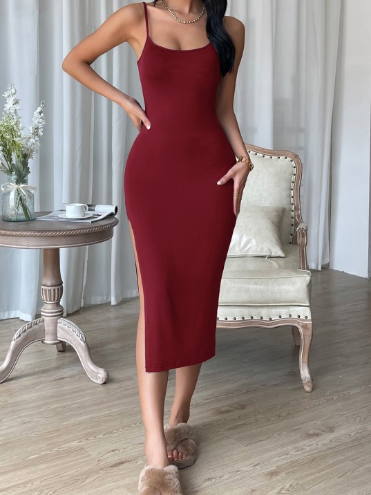 Kadın Bordo Yırtmaçlı Diz Altı Vücüdu Saran Gecelik