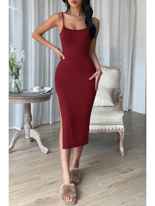 Kadın Bordo Yırtmaçlı Diz Altı Vücüdu Saran Gecelik