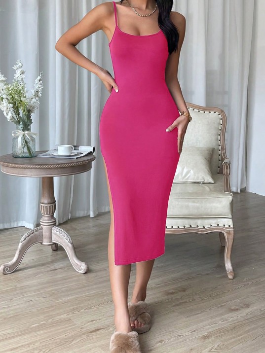 Kadın Fuşya Yırtmaçlı Diz Altı Vücüdu Saran Gecelik